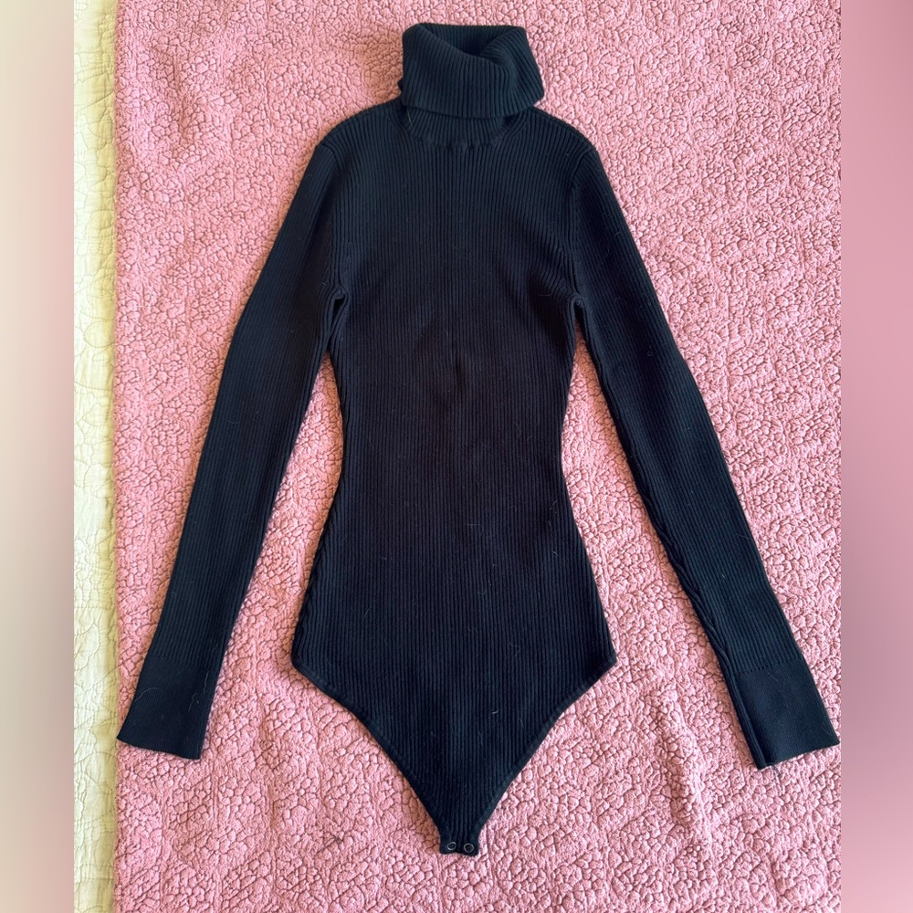 Abercrombie turtleneck sweater body suit